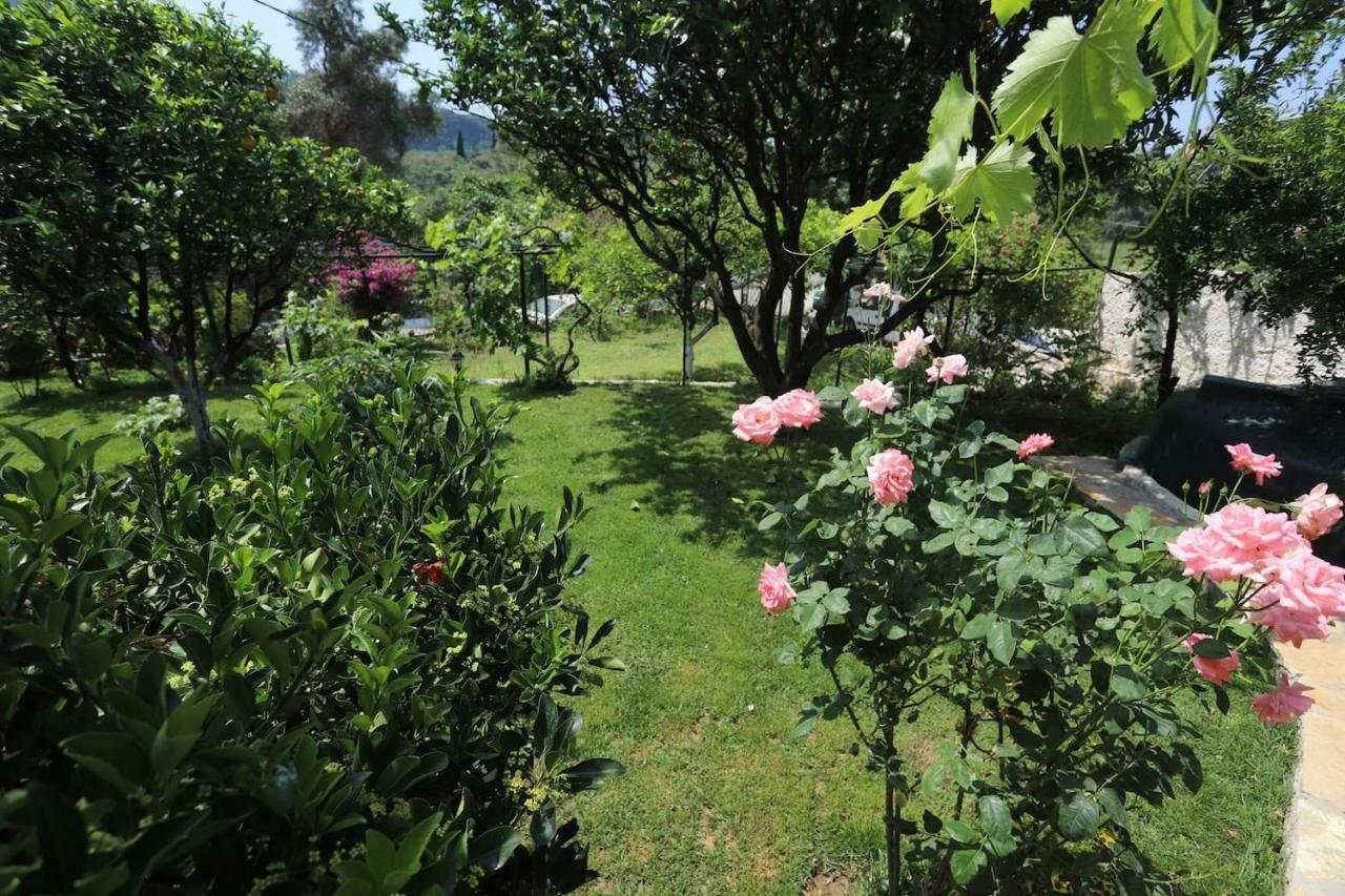 Garden House Kastellani Guest House Kastellanoi  ภายนอก รูปภาพ