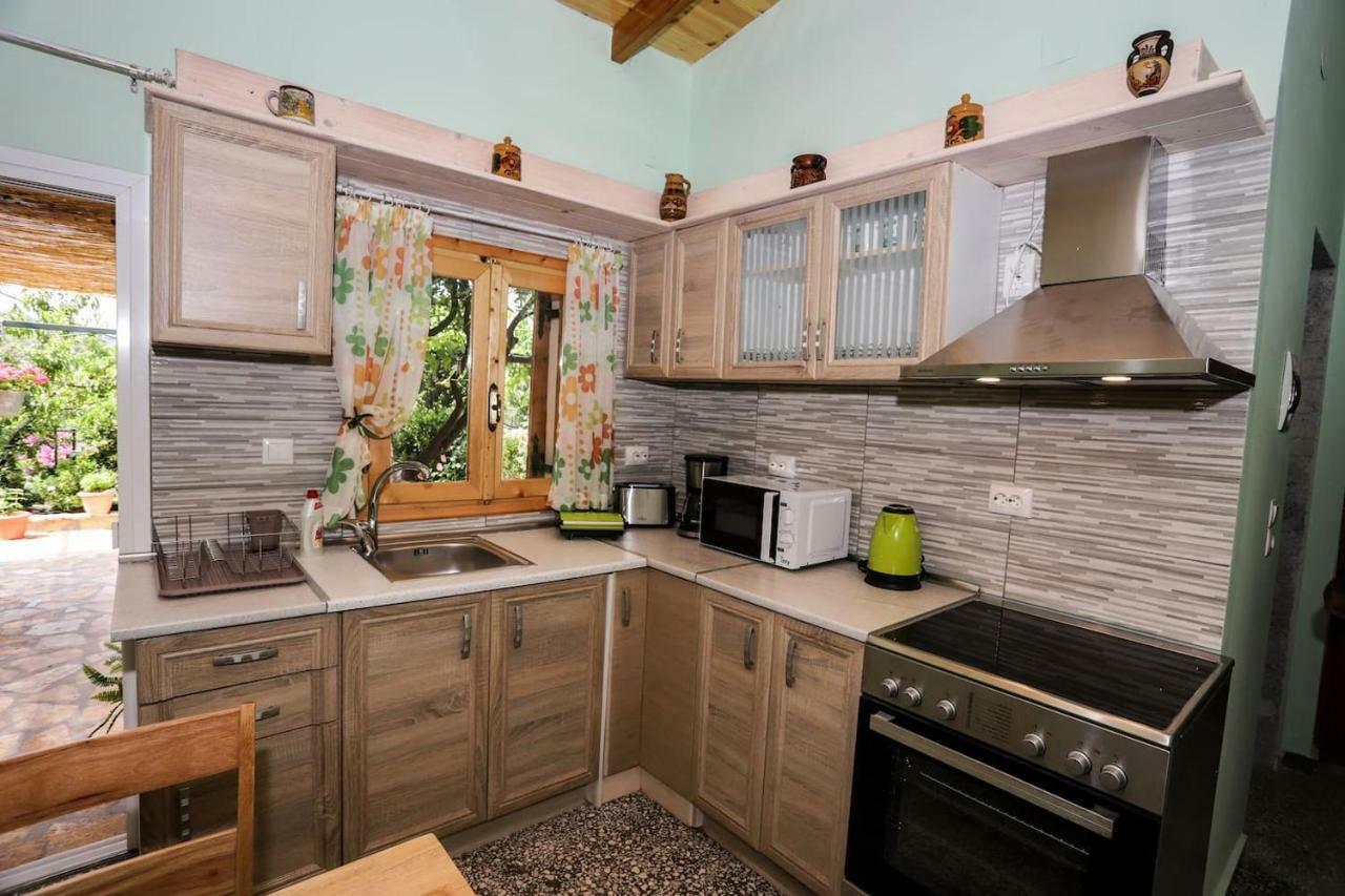 Garden House Kastellani Guest House Kastellanoi  ภายนอก รูปภาพ