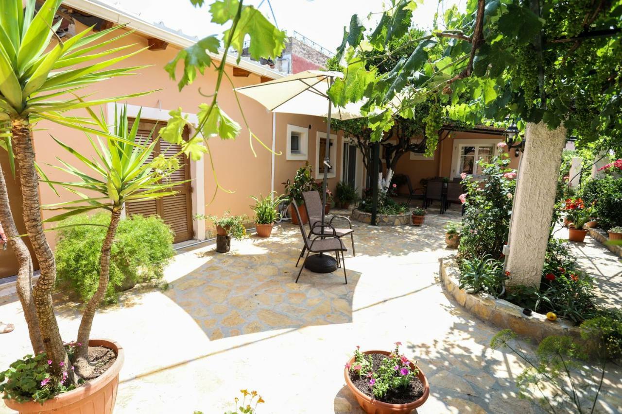 Garden House Kastellani Guest House Kastellanoi  ภายนอก รูปภาพ