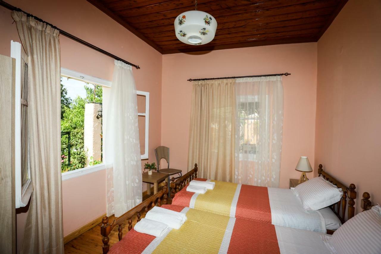 Garden House Kastellani Guest House Kastellanoi  ภายนอก รูปภาพ